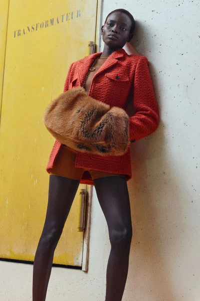 Look 28